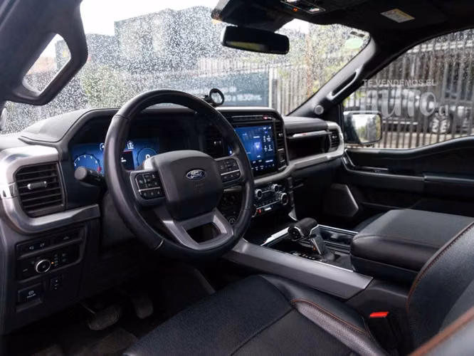 Ford F-150 5.0 Lariat Luxury Cc Dob. Cab. 4X4 At