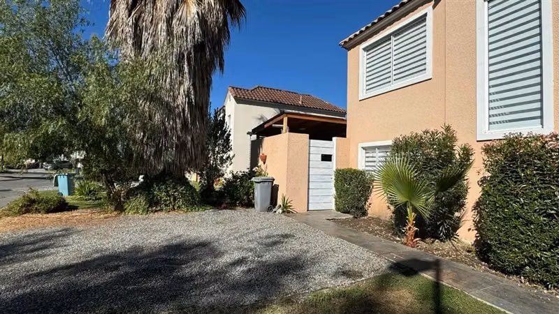 Casa en arriendo de 3 dorm. en Colina