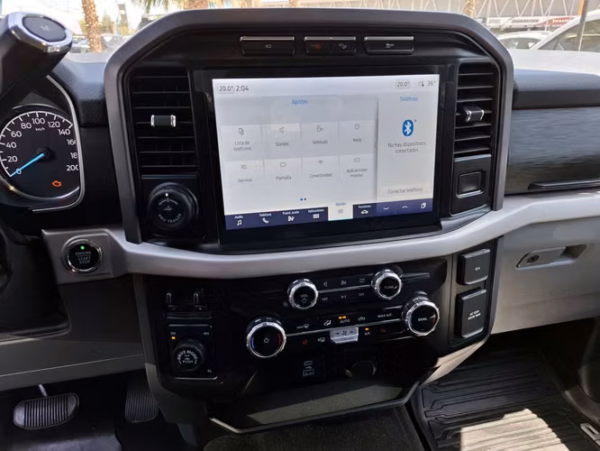 FORD F-150 2024
