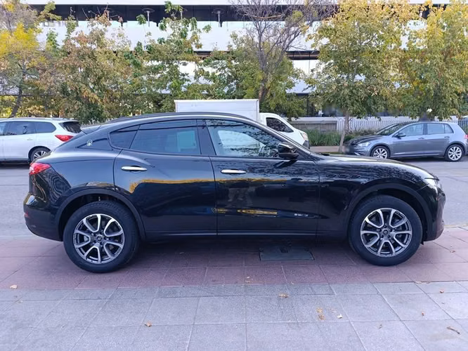 MASERATI LEVANTE PRIMA EDIZIONE DIESEL - 2020 | 2743