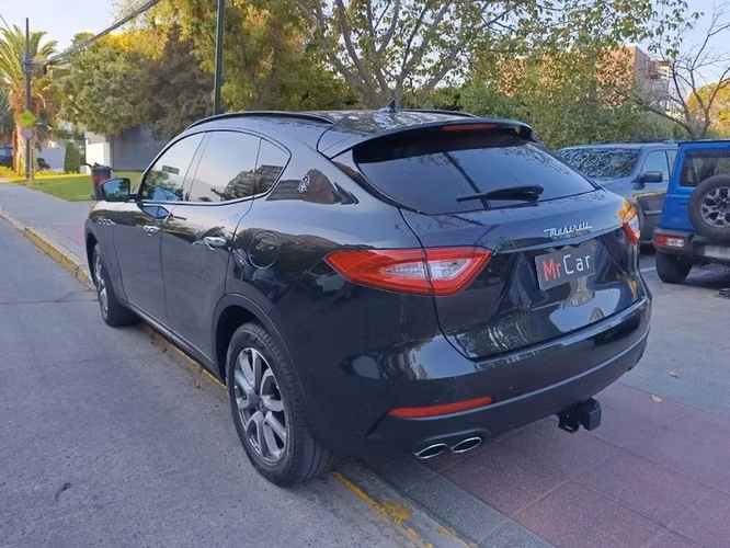 MASERATI LEVANTE PRIMA EDIZIONE DIESEL - 2020 | 2743