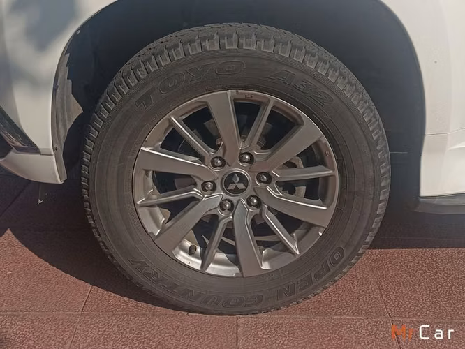 MITSUBISHI MONTERO SPORT 3.0 2WD AT - 2019 | 2682