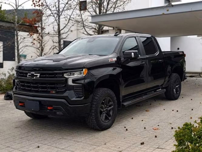 CHEVROLET SILVERADO ZR2 AT - 2025 | 2745