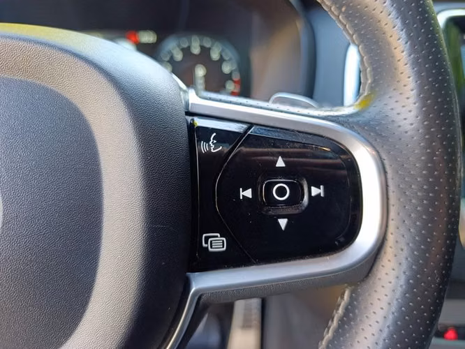 VOLVO XC90 T6 R-DESIGN - 2019 | 2538