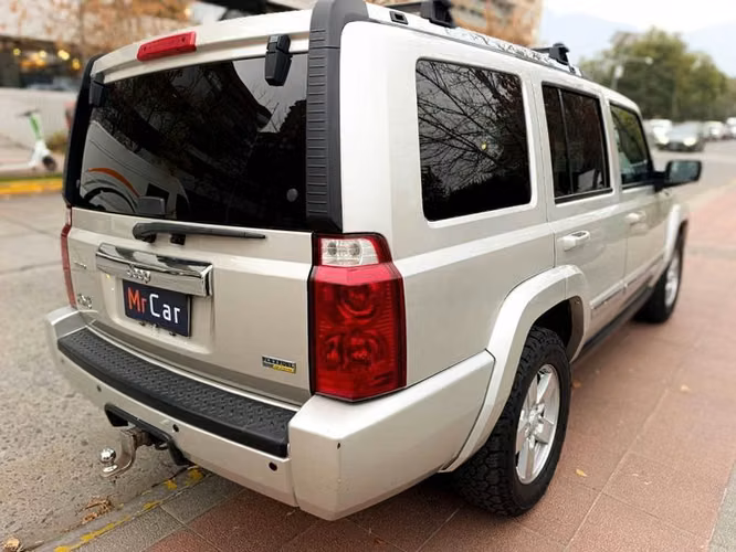 JEEP COMMANDER SIN VERSION - 2007 | 2532