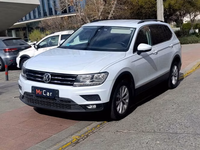VOLKSWAGEN TIGUAN TREND & FUN TSI PLUS AT - 2018 | 2603