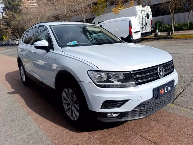 VOLKSWAGEN TIGUAN TREND & FUN TSI PLUS AT - 2018 | 2603