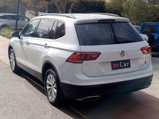 VOLKSWAGEN TIGUAN TREND & FUN TSI PLUS AT - 2018 | 2603