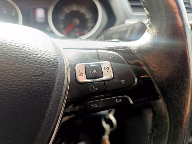 VOLKSWAGEN TIGUAN TREND & FUN TSI PLUS AT - 2018 | 2603