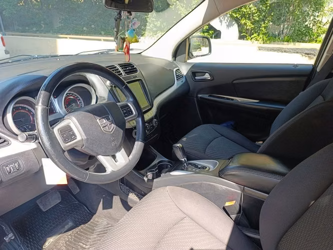 DODGE JOURNEY SE 2.4L AT - 2014 | 2566