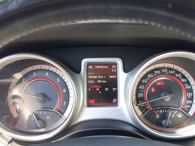 DODGE JOURNEY SE 2.4L AT - 2014 | 2566