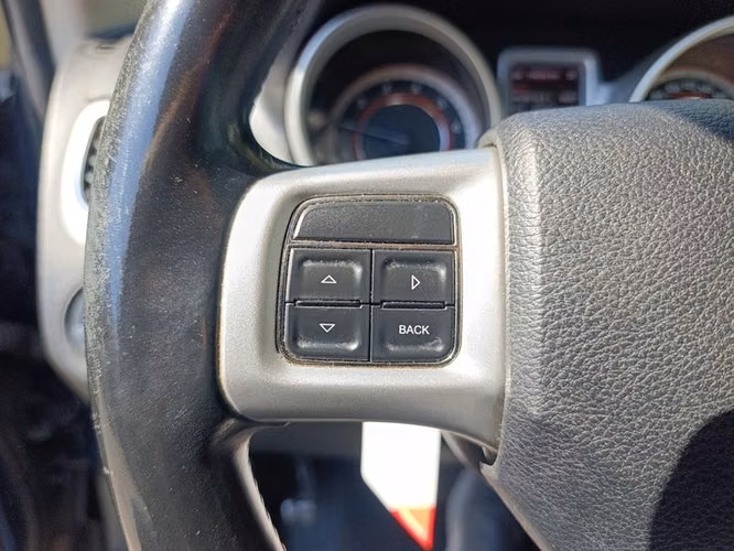 DODGE JOURNEY SE 2.4L AT - 2014 | 2566