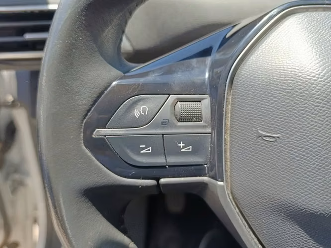 PEUGEOT 3008 ALLURE - 2022 | 2736