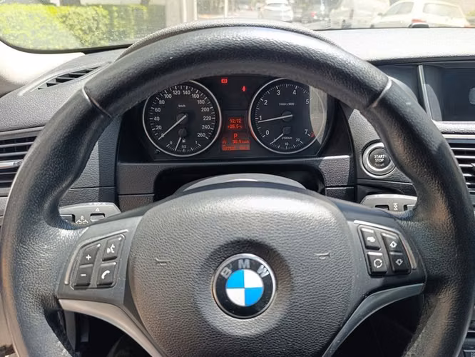 BMW X1 XDRIVE 20 D XLINE - 2015 | 2553 - Imagen 12