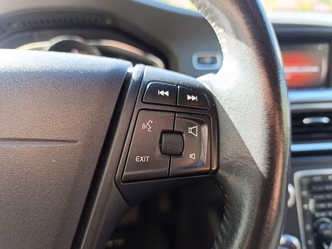 VOLVO S60 D2 COMFORT - 2019 | 2667