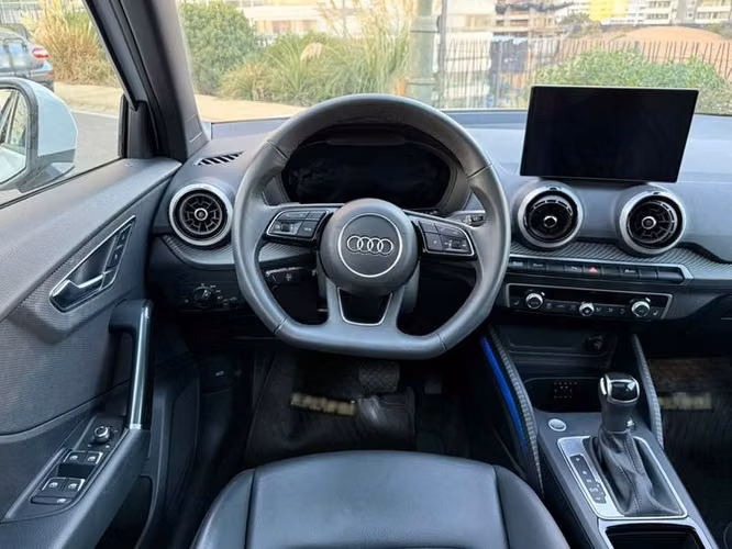 AUDI Q2 35 TFSI - 2025 | 2725