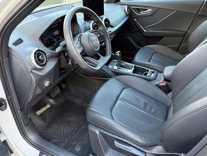 AUDI Q2 35 TFSI - 2025 | 2725