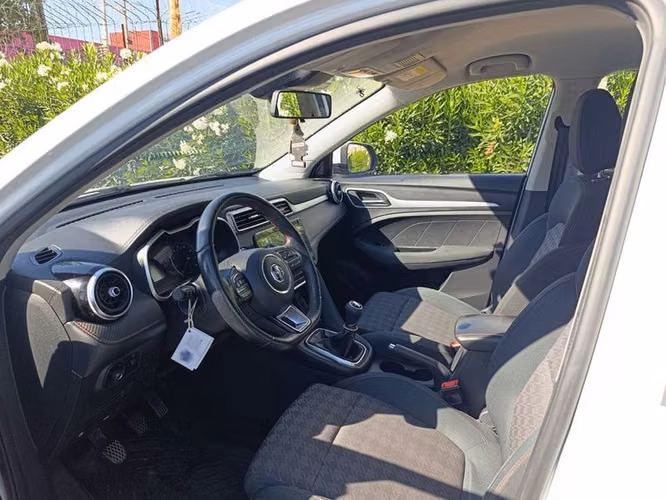 MG ZX 1.5 MT COM - 2022 | 2780