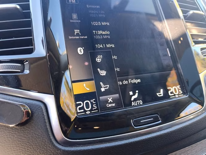 VOLVO XC40 T4 FWD INSCRIPTION - 2022 | 2727