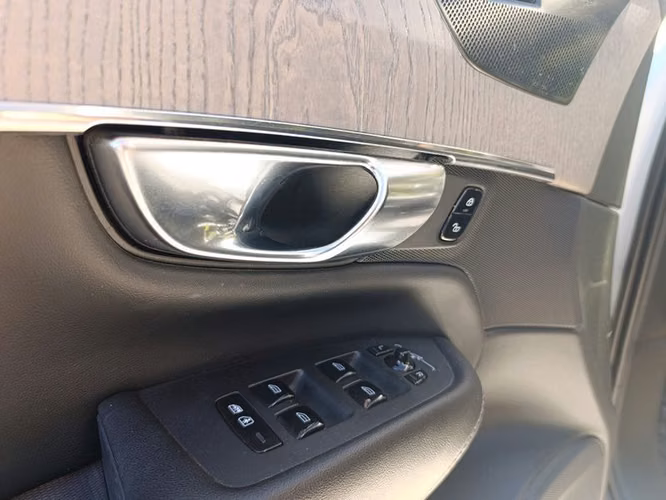 VOLVO XC40 T4 FWD INSCRIPTION - 2022 | 2727