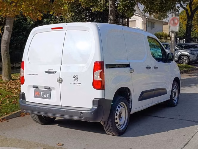 PEUGEOT PARTNER PARTNER L1 HDI 92 - 2024 | 2697