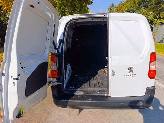 PEUGEOT PARTNER PARTNER L1 HDI 92 - 2024 | 2697
