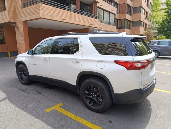 CHEVROLET TRAVERSE 3.6L LT AWD - 2022 | 2679
