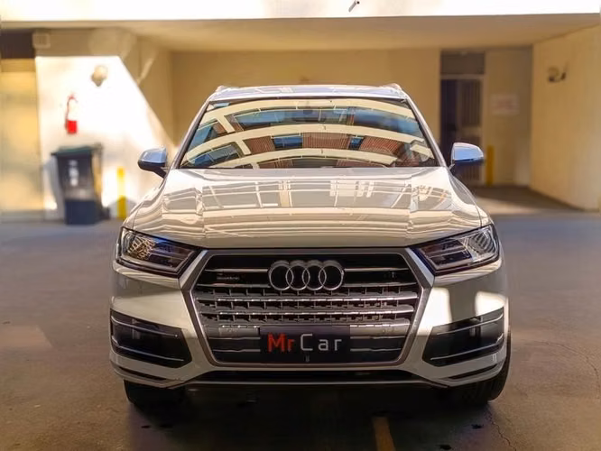 AUDI Q7 45 TFSI (5P) - 2020 | 2632