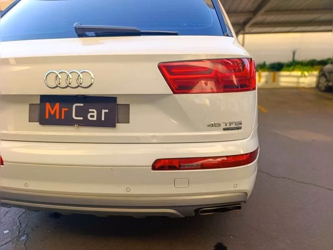 AUDI Q7 45 TFSI (5P) - 2020 | 2632