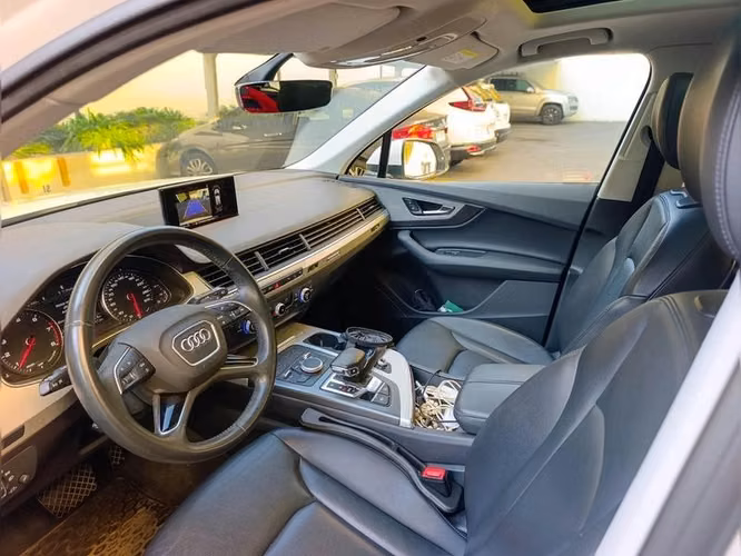 AUDI Q7 45 TFSI (5P) - 2020 | 2632