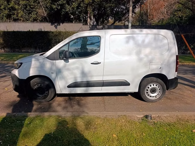 PEUGEOT PARTNER L1 EV - 2025 | 2721