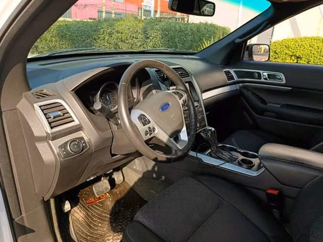 FORD EXPLORER XLT 3.5 4X2 3R - 2014 | 2779