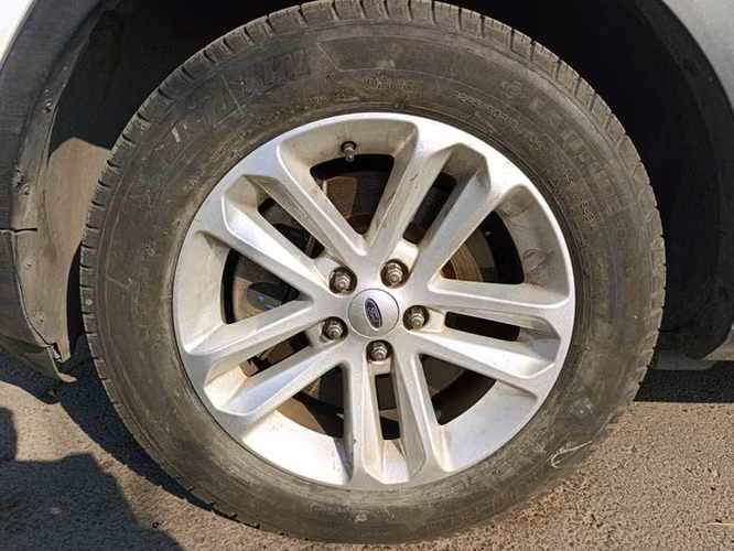 FORD EXPLORER XLT 3.5 4X2 3R - 2014 | 2779