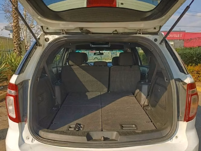 FORD EXPLORER XLT 3.5 4X2 3R - 2014 | 2779