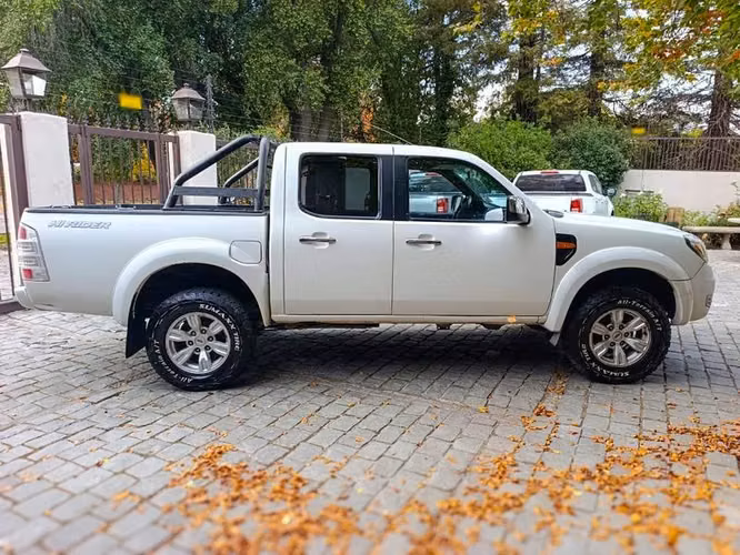 FORD RANGER XLT - 2012 | 2647