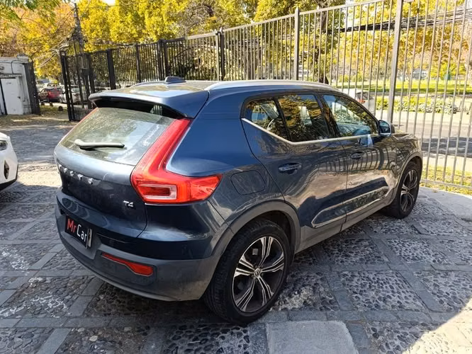 VOLVO XC40 T4 FWD INSCRIPTION - 2022 | 2702