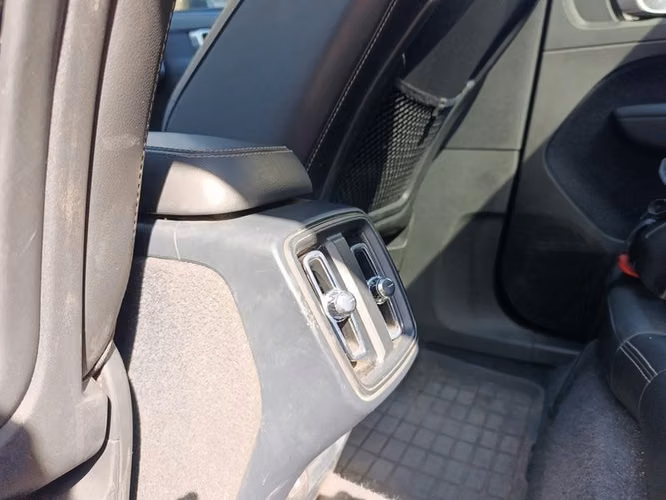 VOLVO XC40 T4 FWD INSCRIPTION - 2022 | 2702