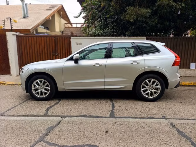 VOLVO XC60 T5 MOMENTUM - 2018 | 2543