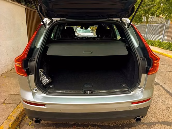 VOLVO XC60 T5 MOMENTUM - 2018 | 2543