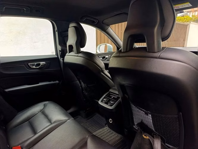 VOLVO XC60 T5 MOMENTUM - 2018 | 2543