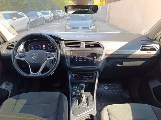 VOLKSWAGEN TIGUAN NUEVO TIGUAN TSI AT HIGHLINE 150HP - 2023 | 2551