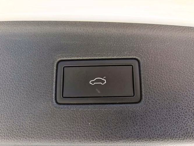 VOLKSWAGEN TIGUAN NUEVO TIGUAN TSI AT HIGHLINE 150HP - 2023 | 2551