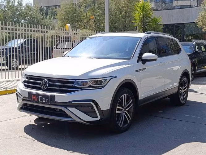 VOLKSWAGEN TIGUAN NUEVO TIGUAN TSI AT HIGHLINE 150HP - 2023 | 2551