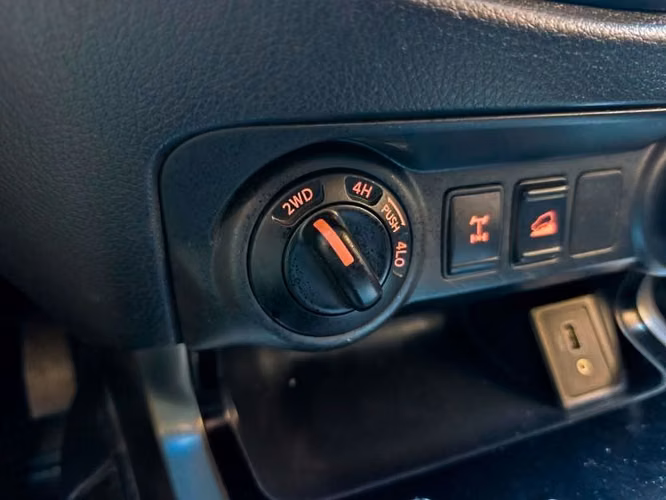 NISSAN NAVARA PRO4X - 2023 | 2601