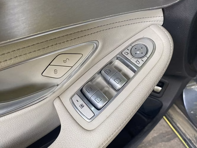 MERCEDES BENZ C 180 BLUE E.COUPE SPORT - 2015 | 2592