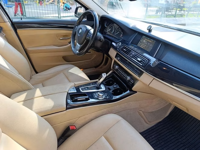 BMW 520 I BERLINA - 2015 | 2556