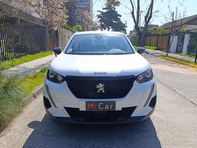 PEUGEOT 2008 ACTIVE PACK PURETECH 130 EAT8 - 2022 | 2640
