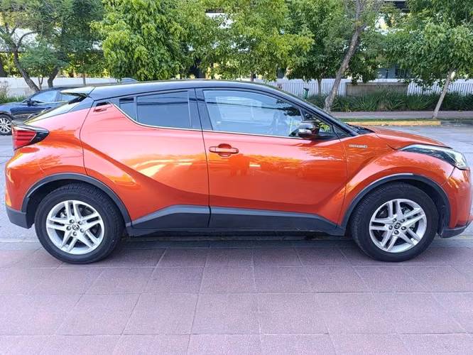 TOYOTA CH-R LUXURY 1.8 4X2 CVT HV - CHR42HEVLUX - 2021 | 2540