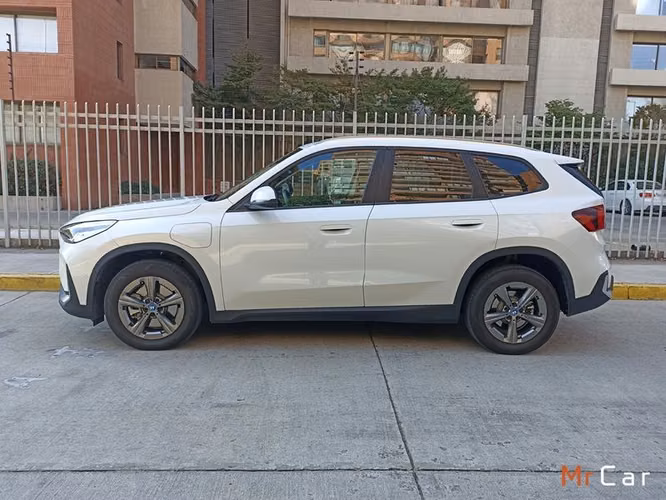 BMW X1 XDRIVE25E COMFORT - 2023 | 2748
