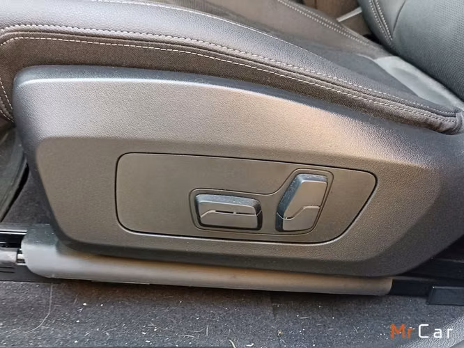 BMW X1 XDRIVE25E COMFORT - 2023 | 2748
